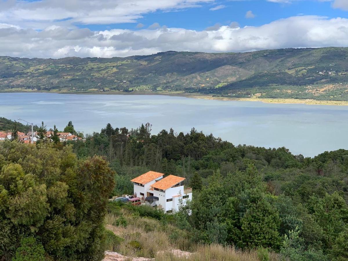 Отель Abadia De Tomine Гуатавита Экстерьер фото